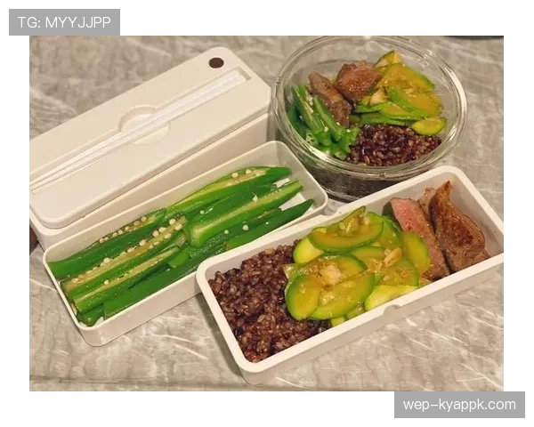 庞伟这日常简直反差萌，训练完秒切外卖居然还是点最贵的那款！