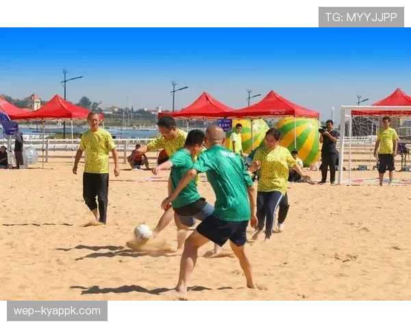 沙滩足球规则详解：比赛流程与裁判判罚核心标准解析